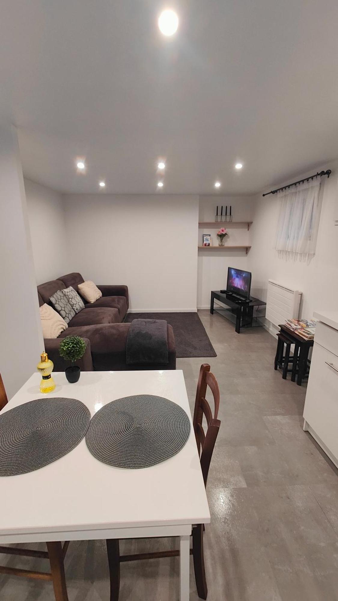 Bel Appartement F2 Entierement Renove Sélestat Buitenkant foto